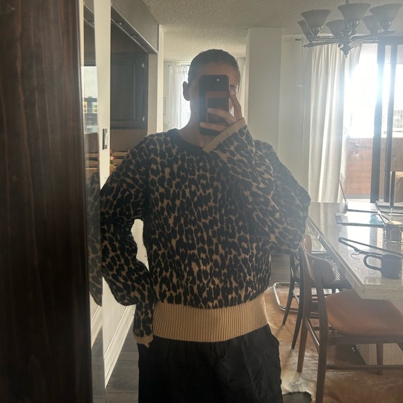 SOLD Petar Petrov lambs wool animal print sweater - Picture 4 of 6
